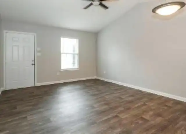 Property at 385 Creek Stone Ct, Athens, GA, 30601, 2 beds, 2 baths, [object Object]