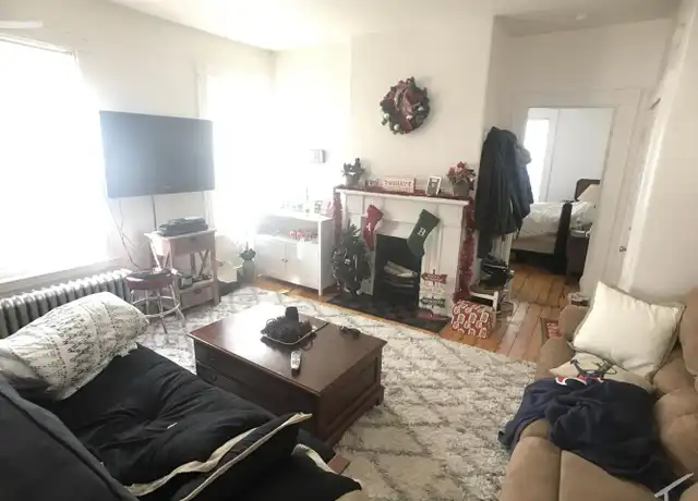 Property at 22 Pratt St, Allston, MA, 02134, 1 bed, 1 bath, [object Object]