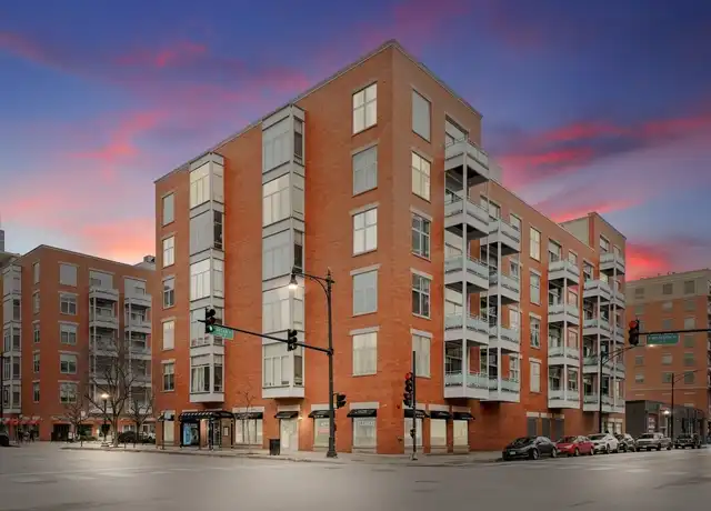 Property at 949 W Madison St #206, Chicago, IL, 60607, 1 bed, 1 bath, [object Object]