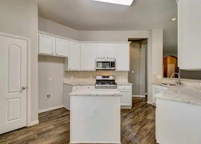 Property at 1330 Meadows Ave, Lantana, TX, 76226, 3 beds, 2 baths, [object Object]