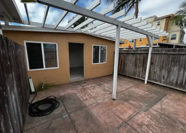 Property at 2039 Grand Ave, San Diego, CA, 92109, 1 bed, 1 bath, [object Object]