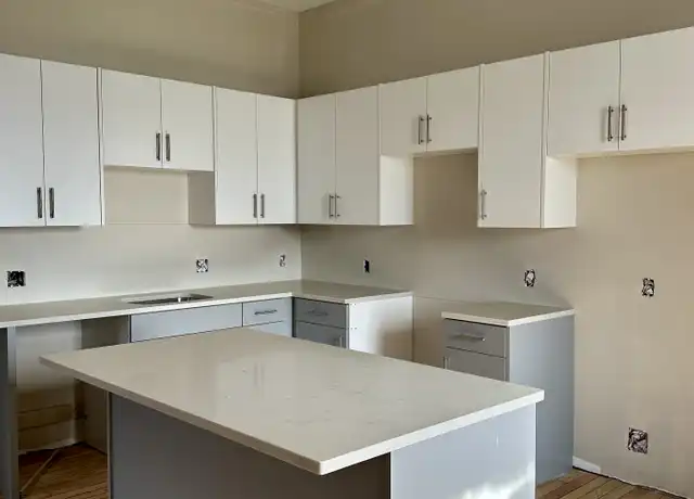 Property at 12 Bancroft St Unit 7, Maynard, MA, 01754, 1 bed, 1 bath, [object Object]