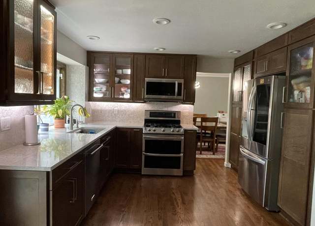 Photo of 4347 243rd Ave SE, Sammamish, WA 98029