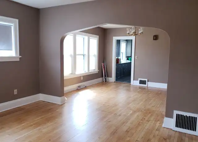 Property at 809 W Thomas St, Wausau, WI, 54401, 3 beds, 1.5 baths, [object Object]
