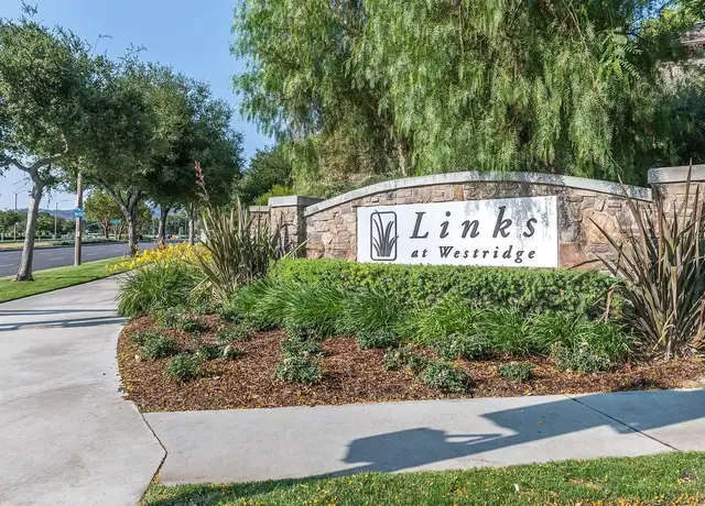 Photo of 25330 Silver Aspen Way, Valencia, CA 91381