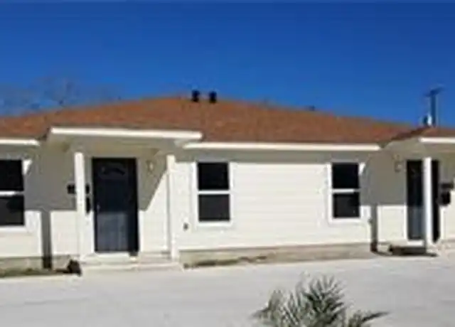 Property at 4110 Grossman Dr, Corpus Christi, TX, 78411, 3 beds, 2 baths, [object Object]