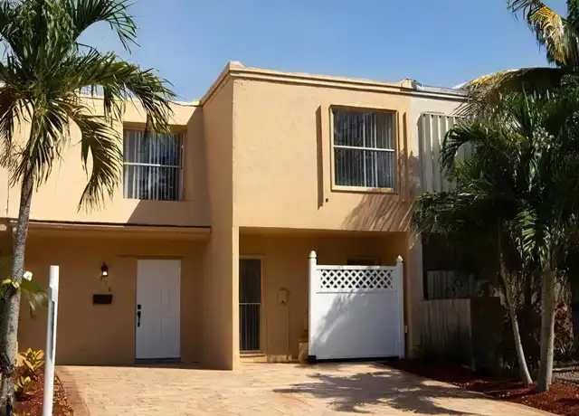 Property at 316 Sunshine Dr, Coconut Creek, FL, 33066, 3 beds, 2 baths, [object Object]