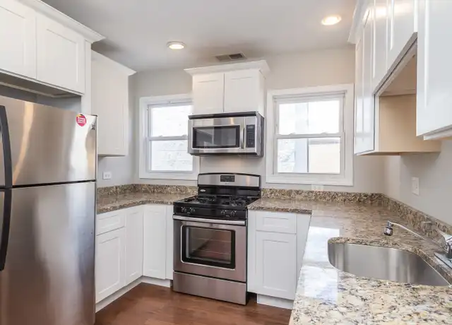 Property at 2626 W Armitage Ave, Chicago, IL, 60647, 2 beds, 1 bath, [object Object]