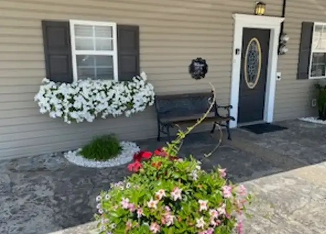 Property at 119 N Jefferson St Unit 117 A, Farmington, MO, 63640, 1 bed, 1 bath, [object Object]