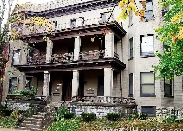 Property at 432 Kensington Ct Unit 9, Louisville, KY, 40208, 2 beds, 1 bath, [object Object]