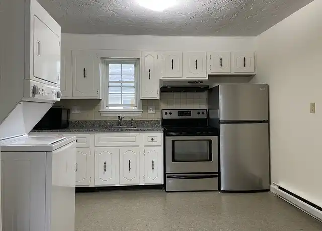 Property at 62 Garden St #3, Attleboro, MA, 02703, 2 beds, 1 bath, [object Object]