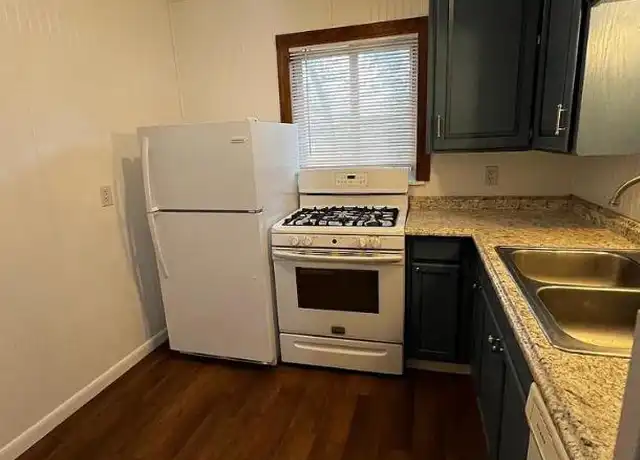 Property at 3008 N Arcadia St, Colorado Springs, CO, 80907, 3 beds, 1 bath, [object Object]