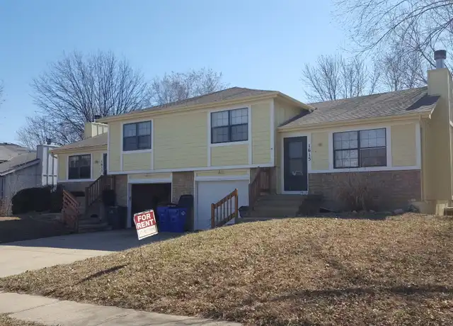 Property at 1615 W Spruce St Unit 1615, Olathe, KS, 66061, 3 beds, 2 baths, [object Object]