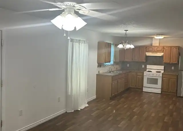 Property at 33 Grant Gill Ln, Wichita Falls, TX, 76301, 2 beds, 1 bath, [object Object]