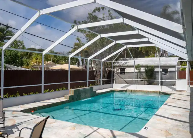 Property at 10120 Nicaragua Dr, Cutler Bay, FL, 33189, 4 beds, 2 baths, [object Object]