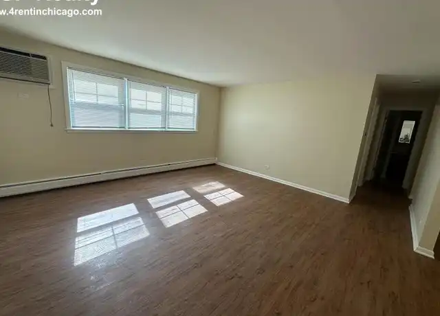 Property at 620 Lincoln St, Addison, IL, 60101, 1 bed, 1 bath, [object Object]