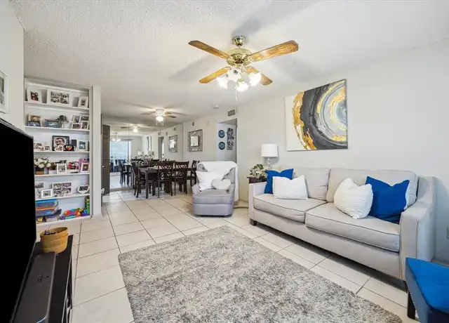 Property at 1311 Antoine Dr #323, Houston, TX, 77055, 1 bed, 1 bath, [object Object]
