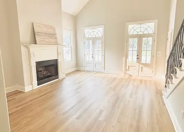 Property at 493 W Main St, Turlock, CA, 95380, 3 beds, 2 baths, [object Object]