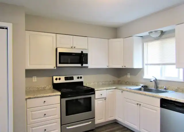 Property at 410 Franklin Ave Unit 4, Grand Junction, CO, 81505, 2 beds, 1 bath, [object Object]