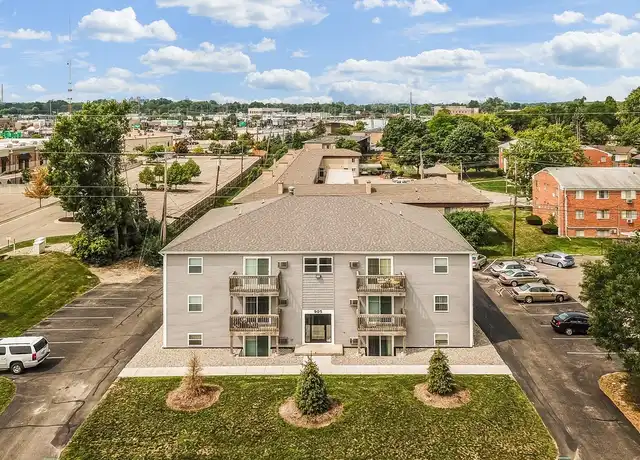 Property at 905 Coolidge Rd, Lansing, MI, 48912, 2 beds, 1 bath, [object Object]