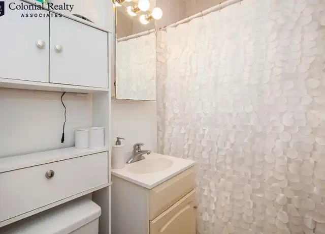 Property at 33 Walbridge St Unit 3, Allston, MA, 02134, 1 bed, 1 bath, [object Object]