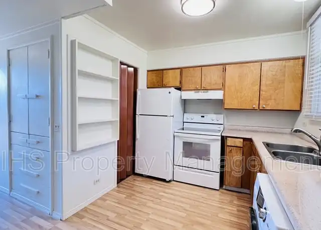 Property at 1213 George Washington Way Unit 51, Richland, WA, 99352, 1 bed, 1 bath, [object Object]
