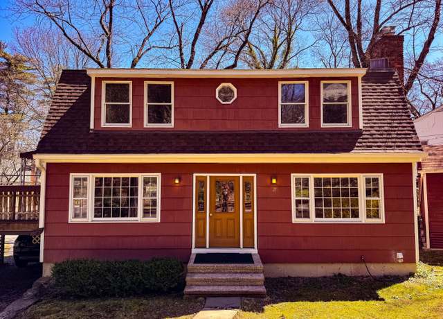 Photo of 21 Ferris Dr, Old Greenwich, CT 06870