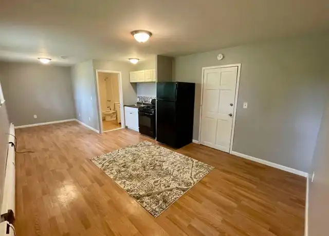Property at 84 Willow St Unit 2, Cohoes, NY, 12047, 1 bed, 1 bath, [object Object]