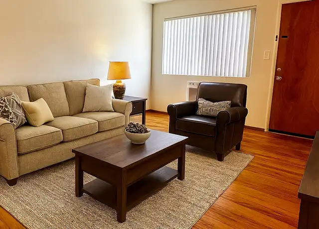 Property at 312 University Ave Unit 5, Davis, CA, 95616, 1 bed, 1 bath, [object Object]