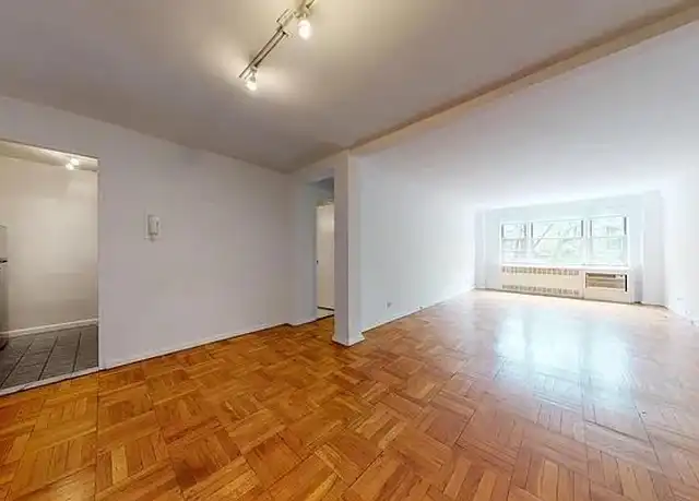 Property at 336 E 86th St Unit 4E, New York, NY, 10028, 1 bed, 1 bath, [object Object]