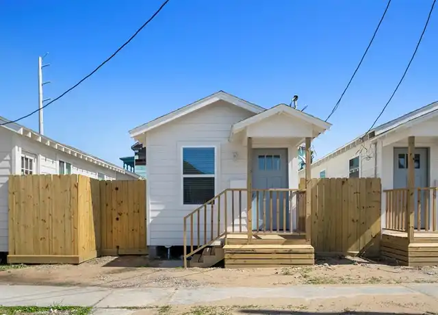 Property at 706 38th St, Galveston, TX, 77550, 1 bed, 1 bath, [object Object]
