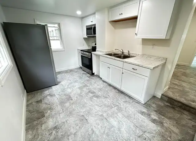 Property at 515 Twin County Rd, Honey Brook, PA, 19344, 1 bed, 1 bath, [object Object]
