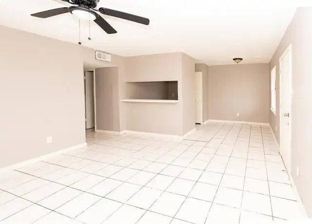 Property at 10120 Irvington Blvd #31, Houston, TX, 77076, 1 bed, 1 bath, [object Object]