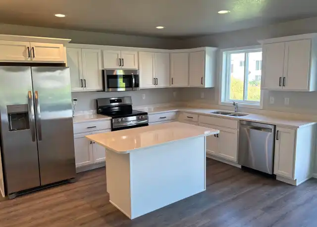 Property at 6333 83rd Ave S, Horace, ND, 58047, 3 beds, 2.5 baths, [object Object]