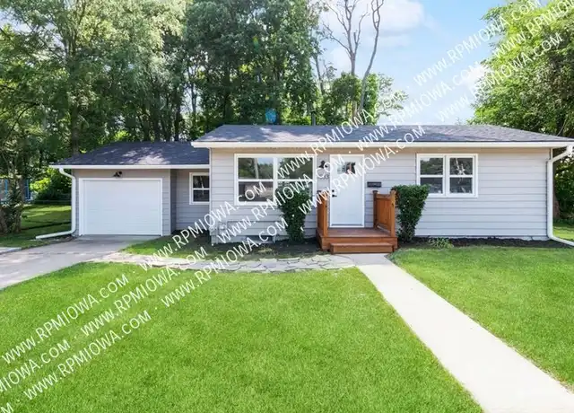 Property at 1533 Ridgewood Ave, Ames, IA, 50010, 3 beds, 1 bath, [object Object]