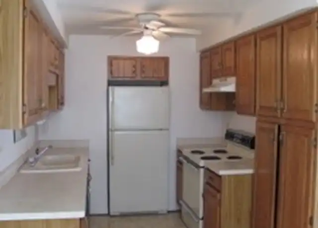 Property at 28 Chenin Run, Fairport, NY, 14450, 2 beds, 2 baths, [object Object]