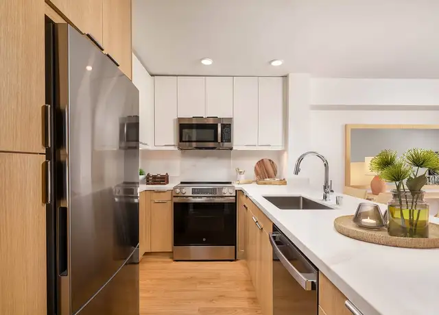 Photo of 1 Park Newport, Newport Beach, CA 92660