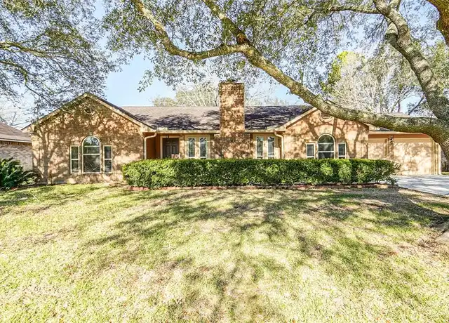 Property at 1309 Oak Hollow Dr, Friendswood, TX, 77546, 3 beds, 2 baths, [object Object]