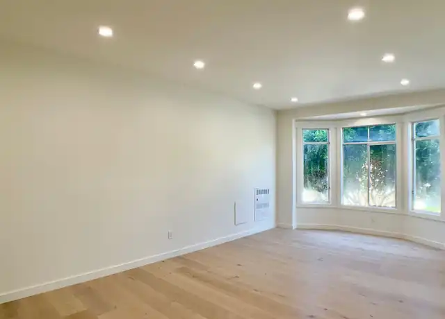 Property at 1601 Beach St Unit 103, San Francisco, CA, 94123, 1 bed, 1 bath, [object Object]