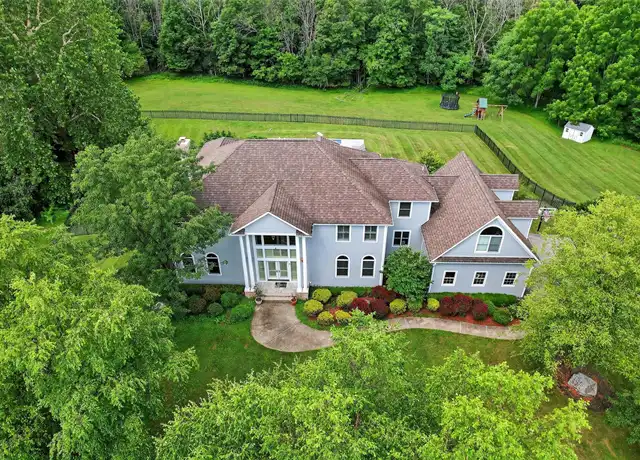 Property at 7 Paiges Way, Warwick, NY, 10990, 5 beds, 5.5 baths, [object Object]