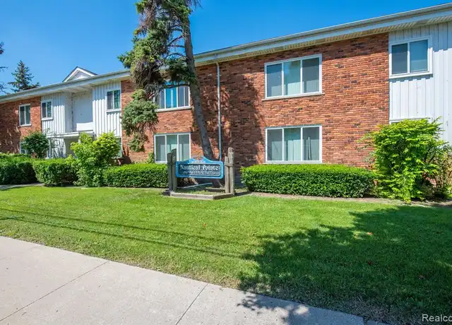 Property at 25885 Jefferson Ave #8, St Clair Shores, MI, 48081, 1 bed, 1 bath, [object Object]