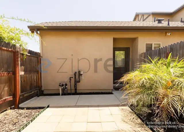 Property at 126 Royce Ln Unit 2, Merced, CA, 95348, 1 bed, 1 bath, [object Object]