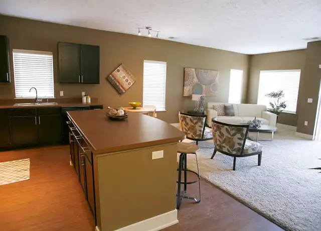 Property at Pacific West - 14121 Pierce Plz, Omaha, NE, 68144, 0-2 beds, 1-2 bath, [object Object]