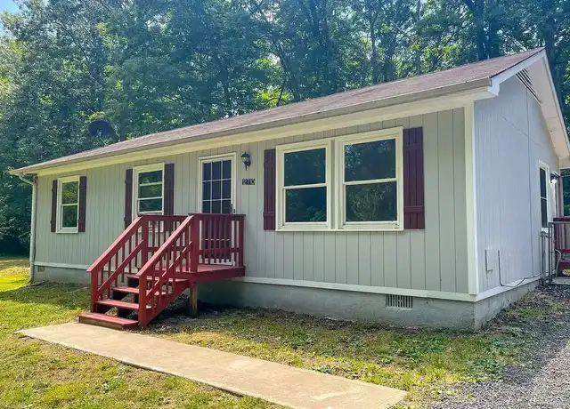 Property at 12710 Foxtrot Rd, Bealeton, VA, 22712, 3 beds, 1 bath, [object Object]