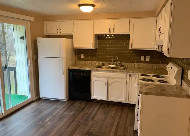 Property at 71 Remick Pkwy Unit 71-D, Lockport, NY, 14094, 2 beds, 1 bath, [object Object]