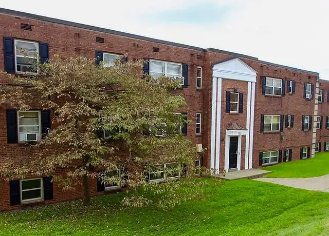 Property at Hawthorne Estates - 290 W College St, Canonsburg, PA, 15317, 0-2 beds, 1 bath, [object Object]