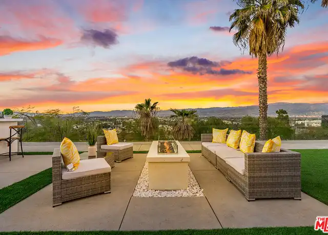 Property at 10901 Terryview Dr, Studio City, CA, 91604, 4 beds, 4 baths, [object Object]