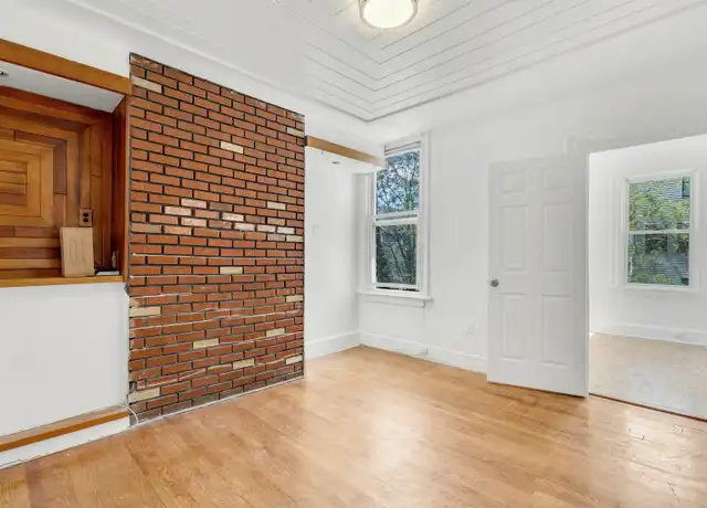 Property at 17 Hancock Ave Unit 2, Jersey City, NJ, 07307, 2 beds, 1 bath, [object Object]