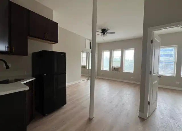 Property at 3015 N Milwaukee Ave Unit 206, Chicago, IL, 60618, 1 bed, 1 bath, [object Object]