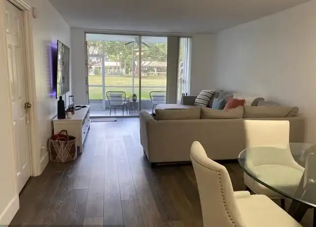 Property at 2650 S Course Dr, Pompano Beach, FL, 33069, 1 bed, 2 baths, [object Object]